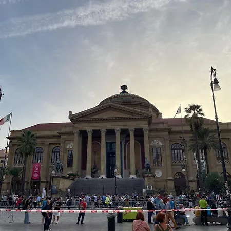 La Giostra Del Massimo * 팔레르모