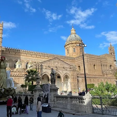 La Giostra Del Massimo 아파트 팔레르모